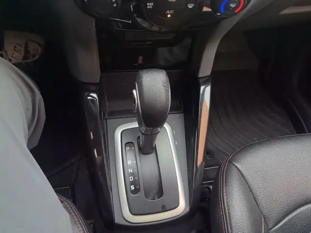 Ford Ecosport — миниатюра 14