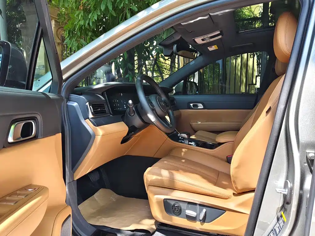 Li Auto ONE 2020 6 мест