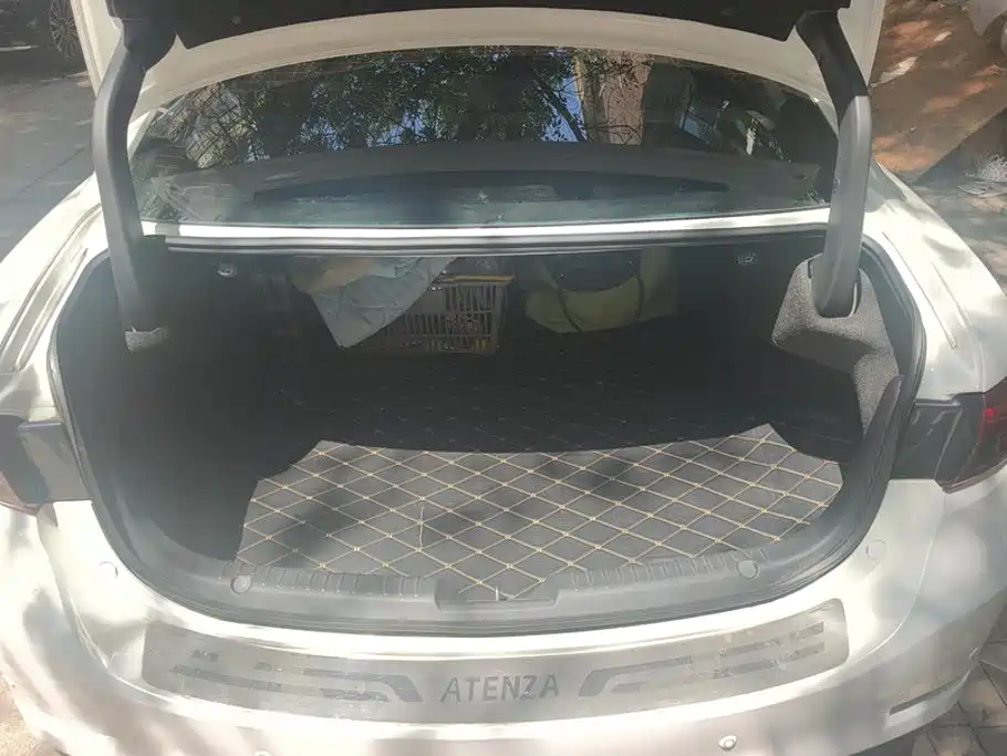 Mazda Atenza — миниатюра 4