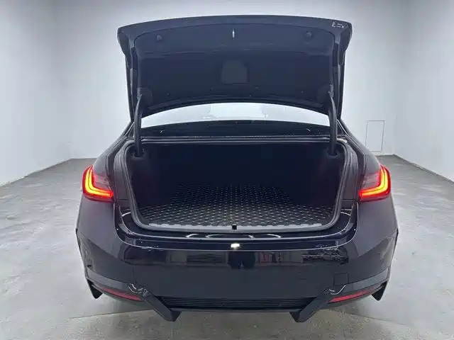 BMW i3 — миниатюра 15