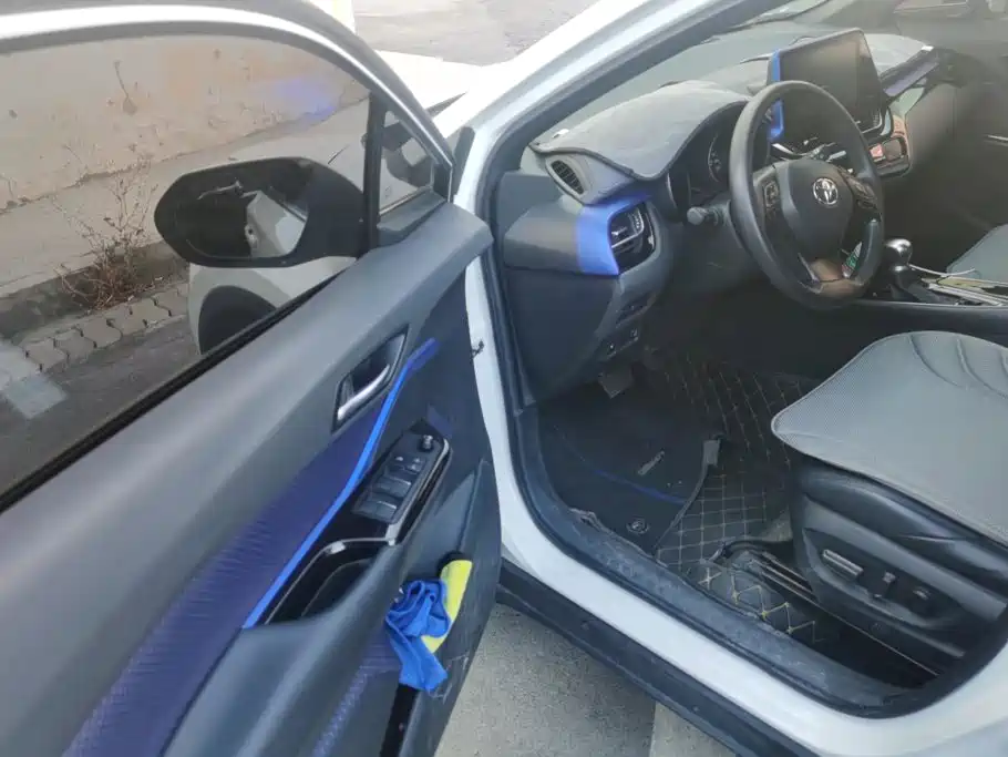 Toyota C-HR — миниатюра 7