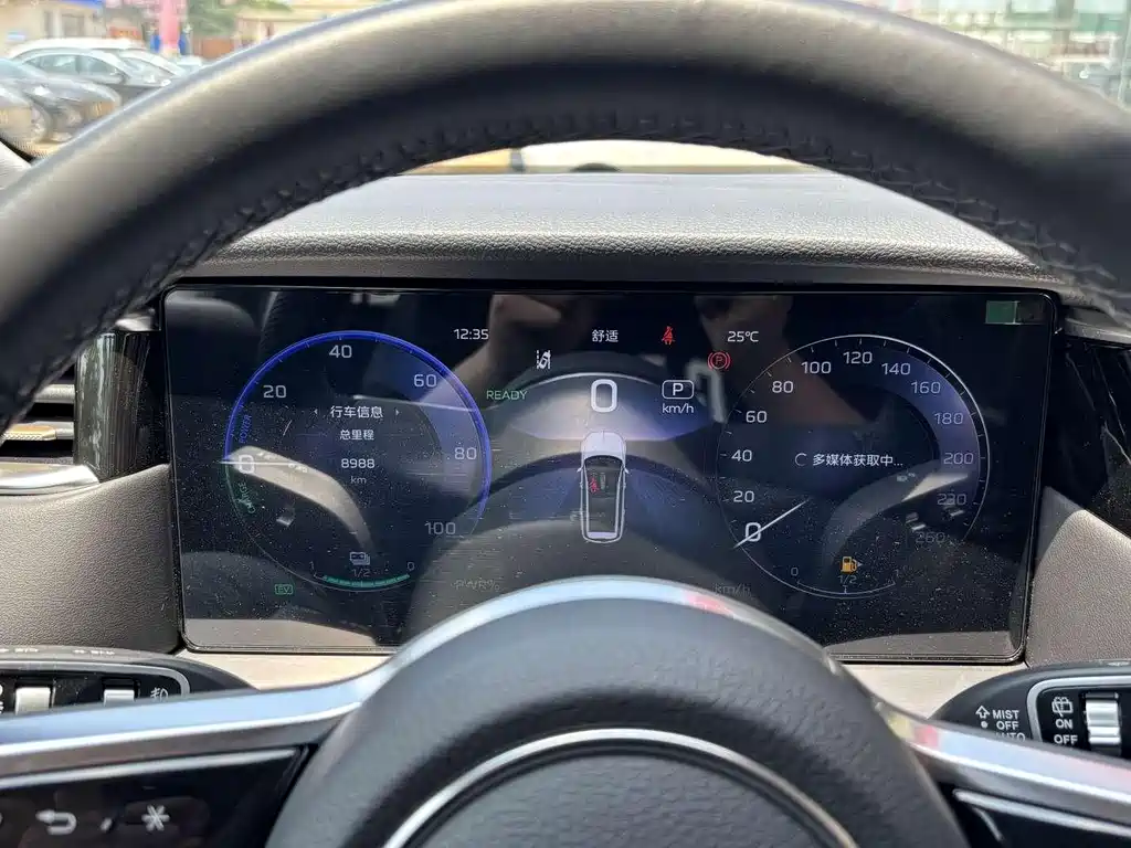 Hongqi Hongqi HS7 PHEV — миниатюра 12
