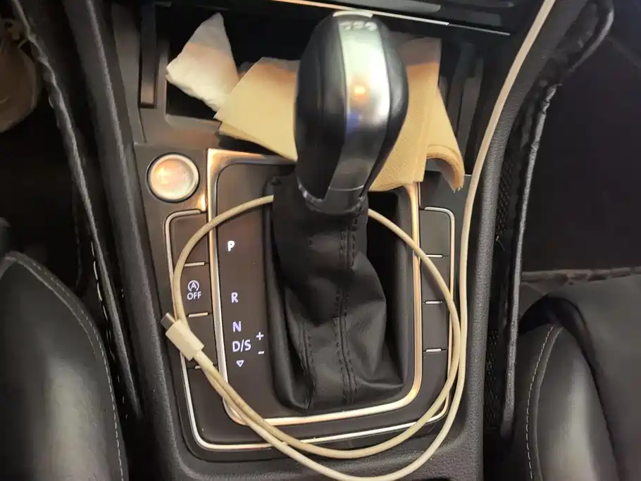 Volkswagen Golf — миниатюра 16
