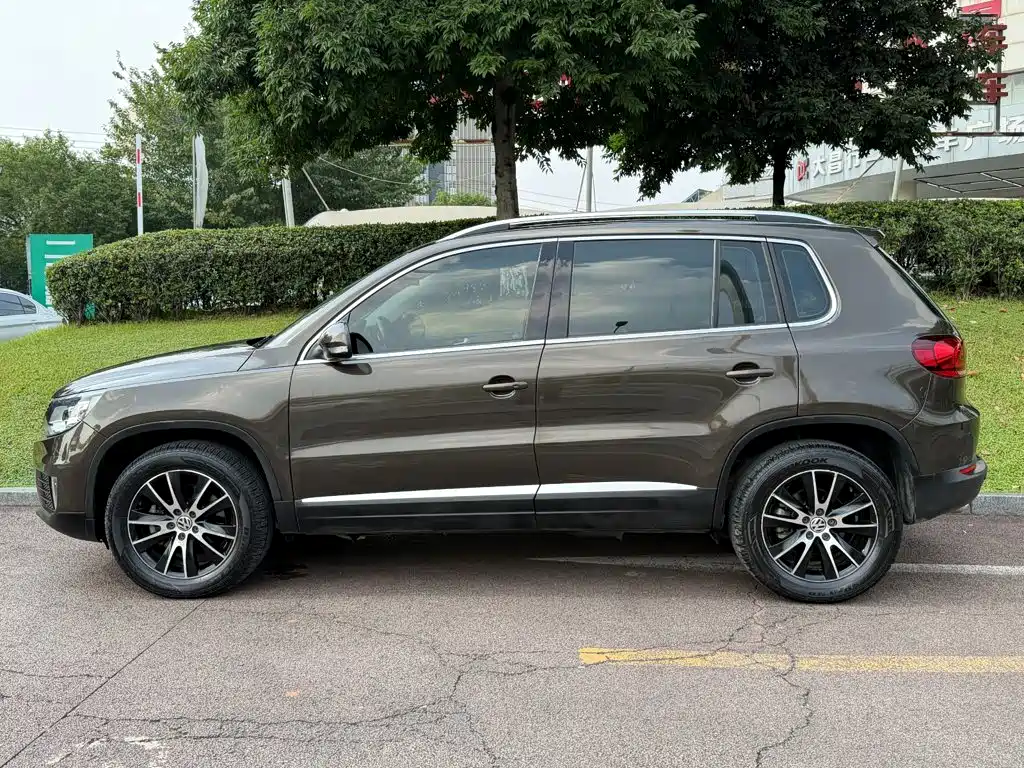 Volkswagen Tiguan — миниатюра 3