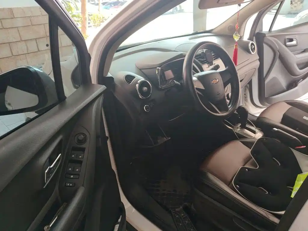 Chevrolet Trax — миниатюра 12