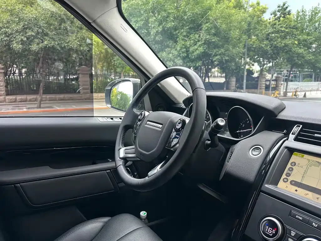 Land Rover Discovery — миниатюра 16
