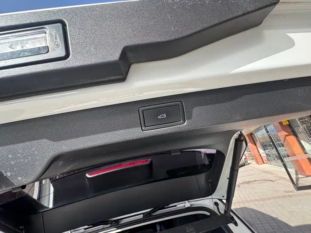 VOLKSWAGEN RANGE PATROL