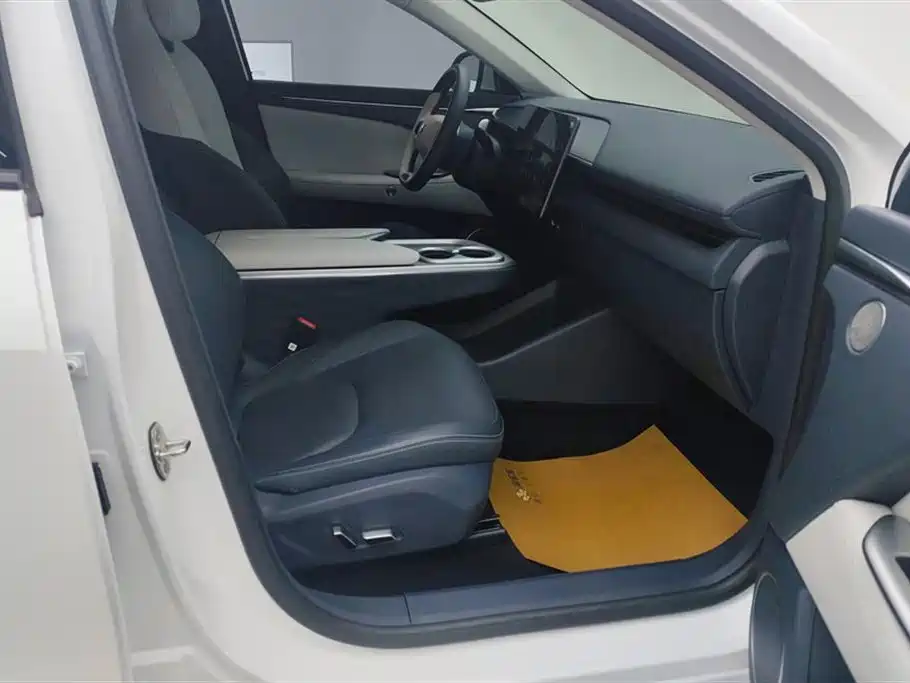 ARCFOX EXTREME FOX POLAR FOX ALPHA T5