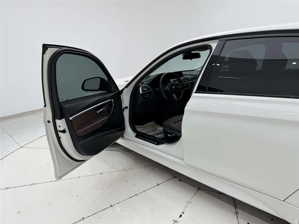 BMW 3 Series — фотографии объявления, Фото 13