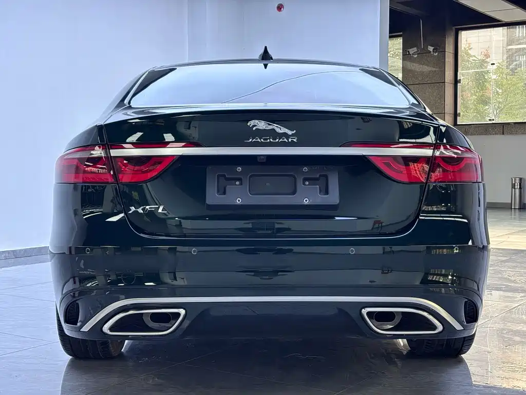 Jaguar XFL — миниатюра 17