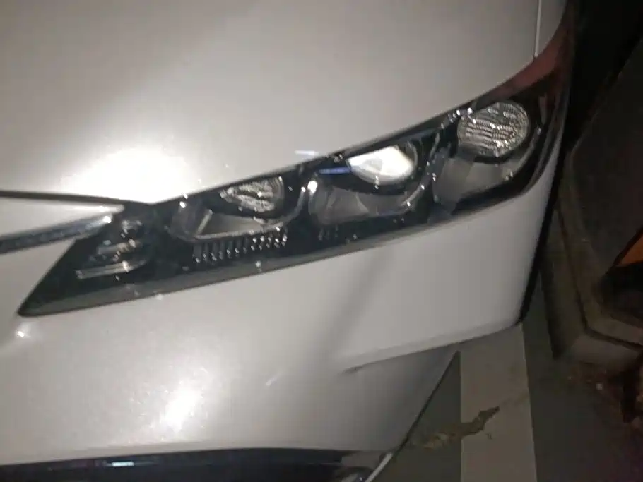 Toyota Avalon — миниатюра 5