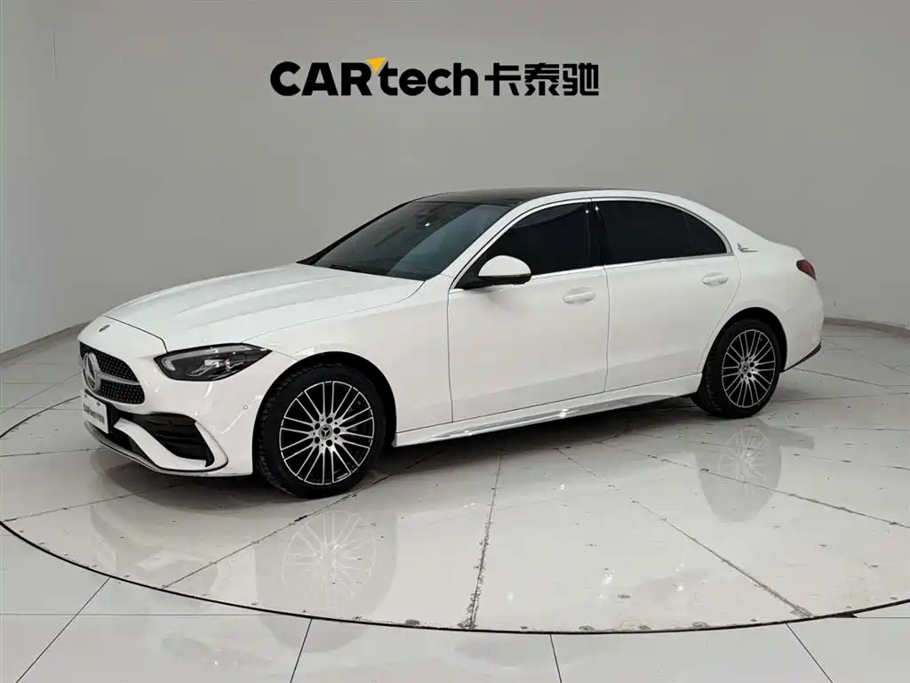 Mercedes-Benz C-Class 2024