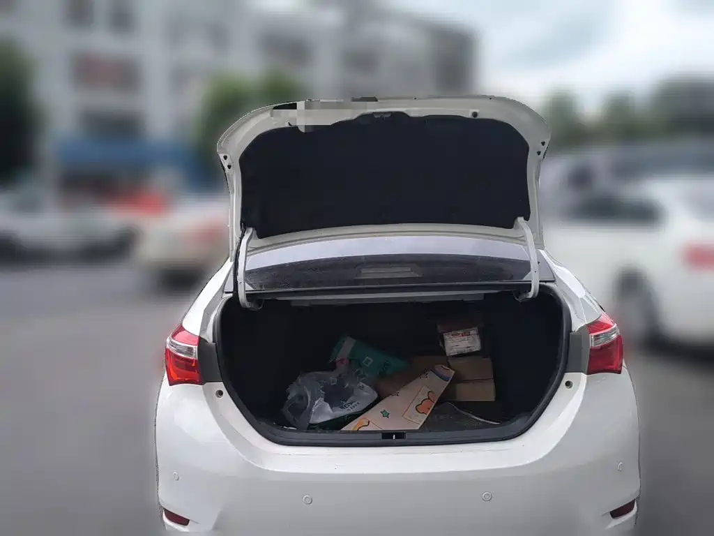 Toyota Corolla — миниатюра 15