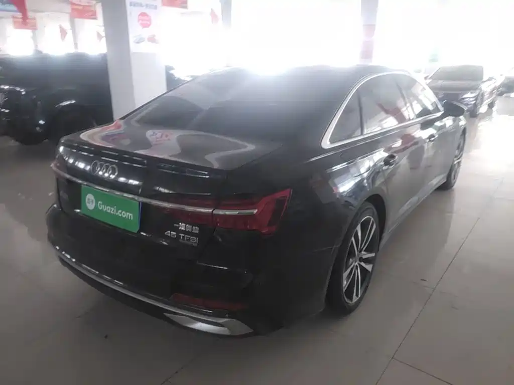 Audi A6L — миниатюра 7