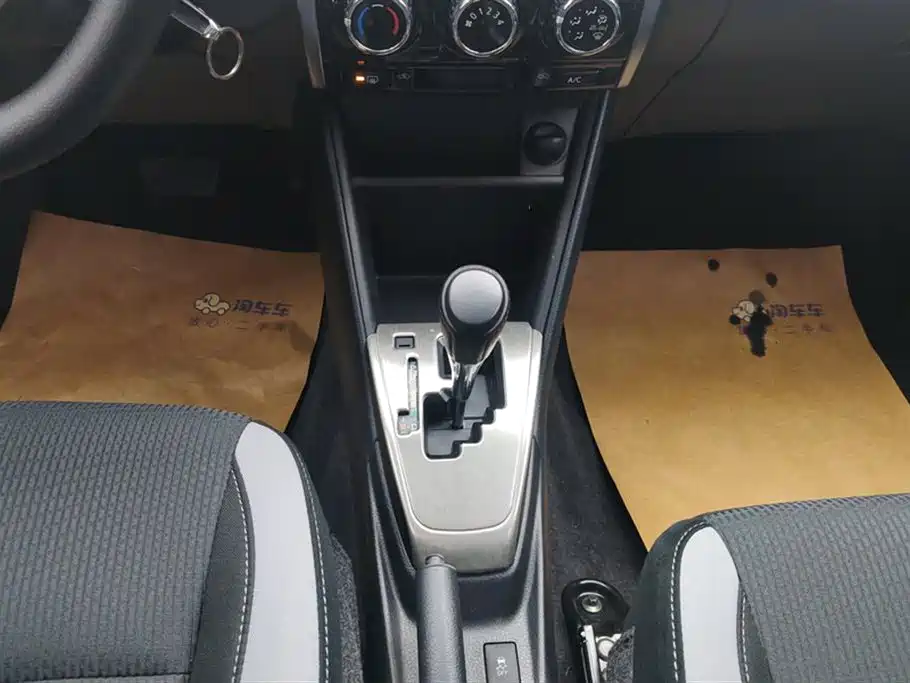 TOYOTA YARIS L ZHIXUAN