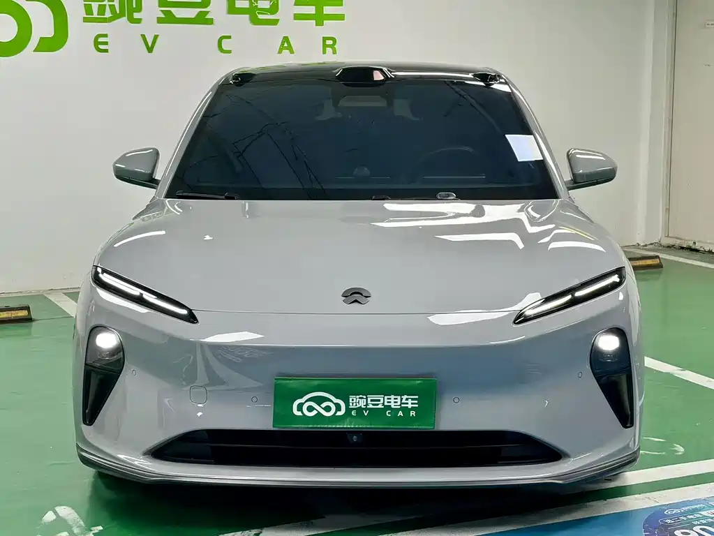 NIO ET5T — миниатюра 3