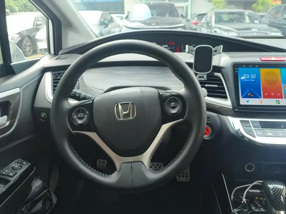 Honda Jade — миниатюра 15