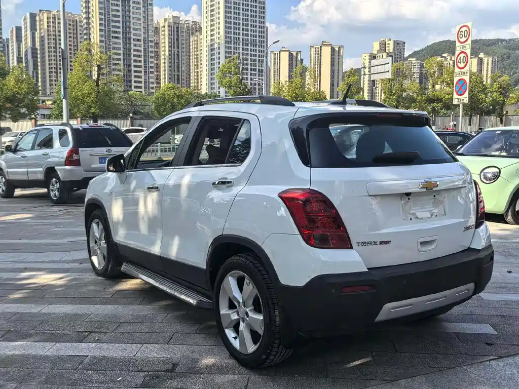 Chevrolet Trax — миниатюра 9
