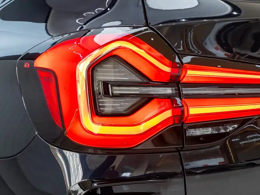 BMW X3 — миниатюра 9