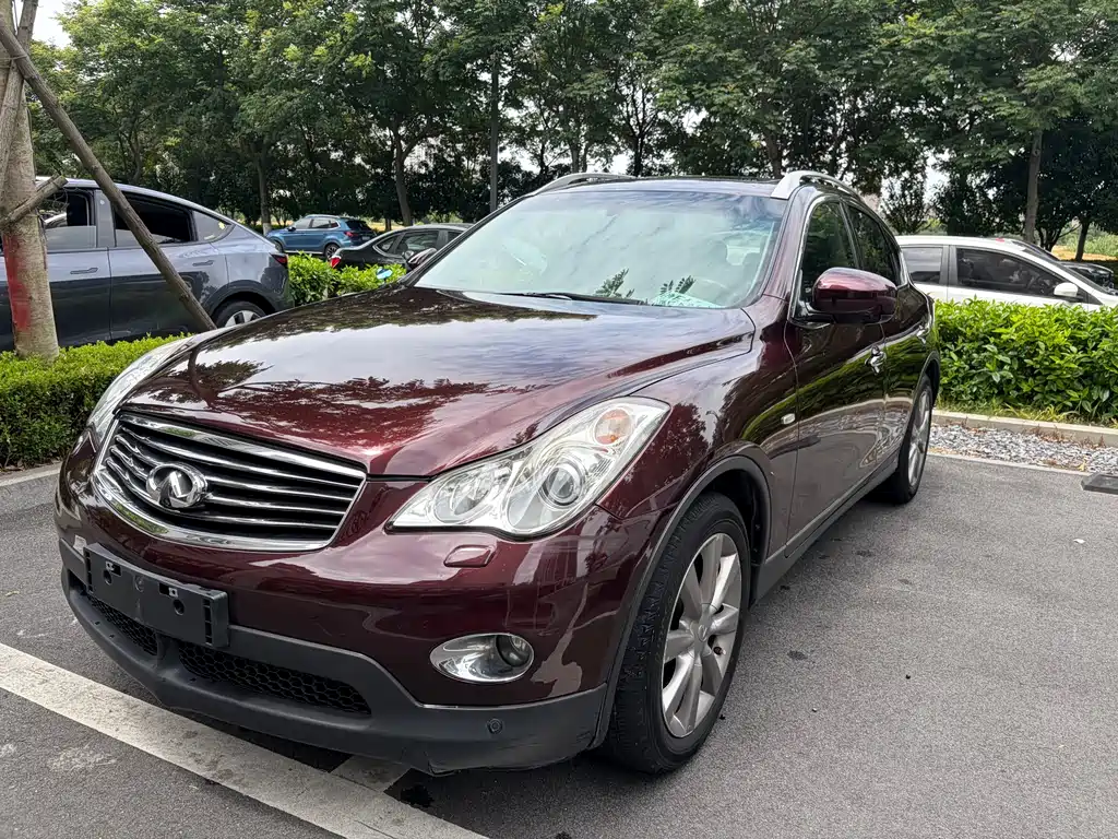 Купить Infiniti EX