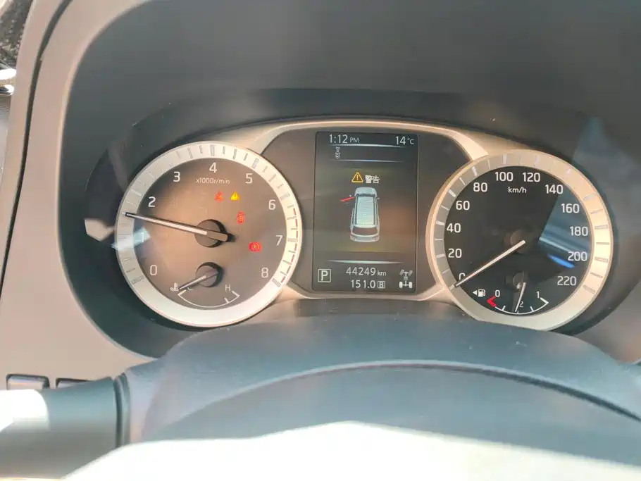 Nissan Terra — миниатюра 14
