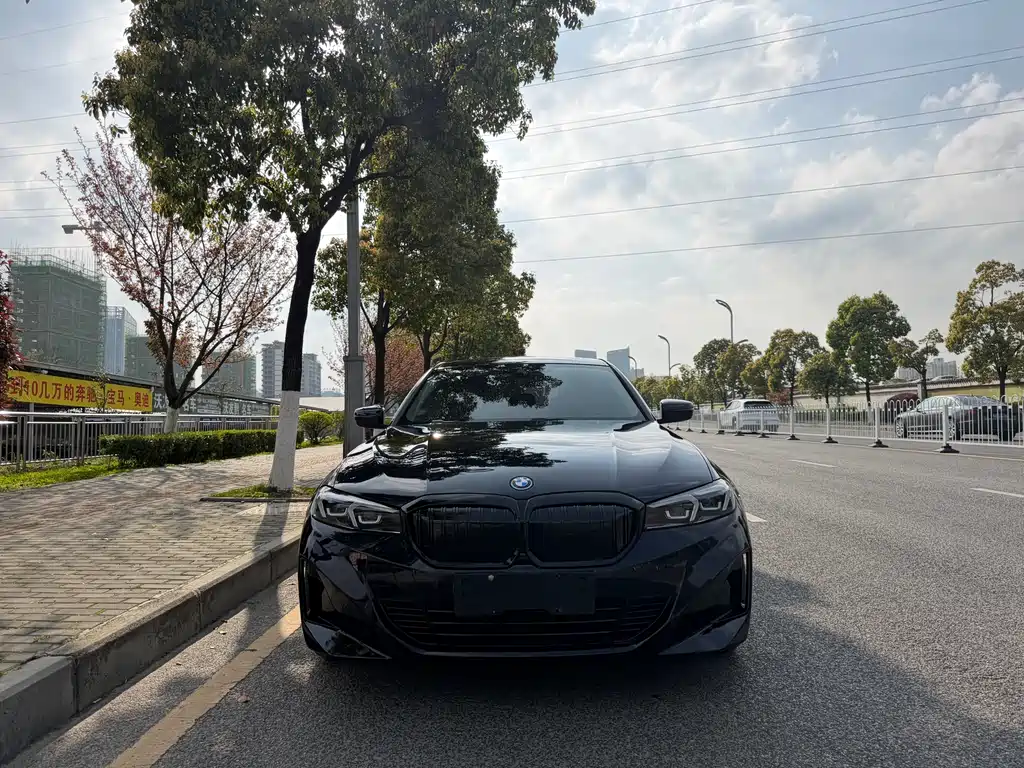 BMW i3 2022