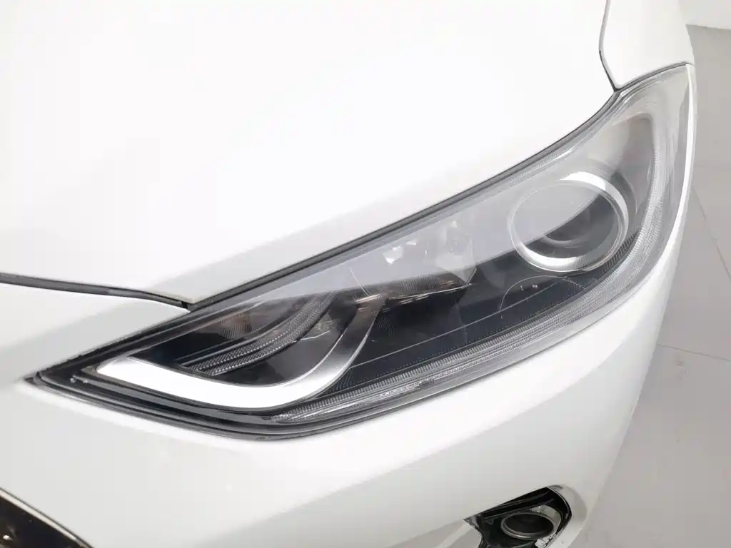 Hyundai Elantra 2016 1.6L AT Elite
