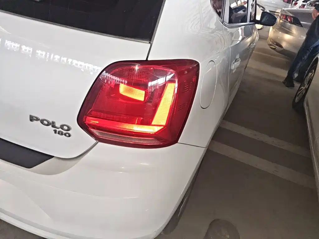 Volkswagen Polo — миниатюра 8