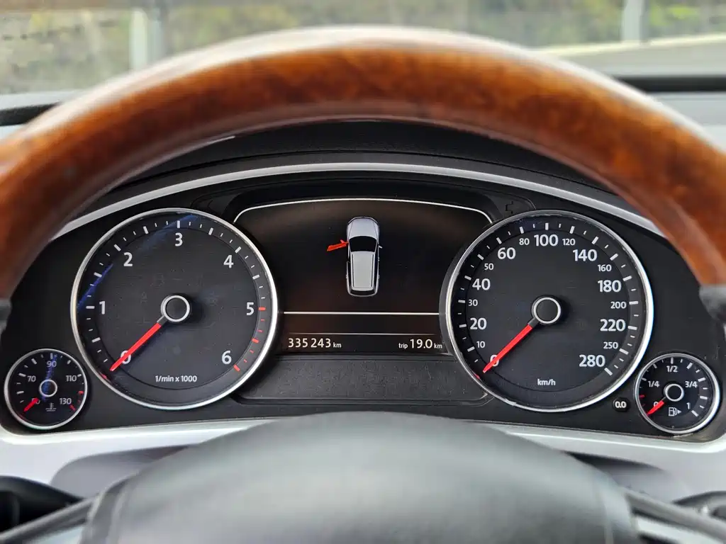Volkswagen Touareg 2011 3.0TDI