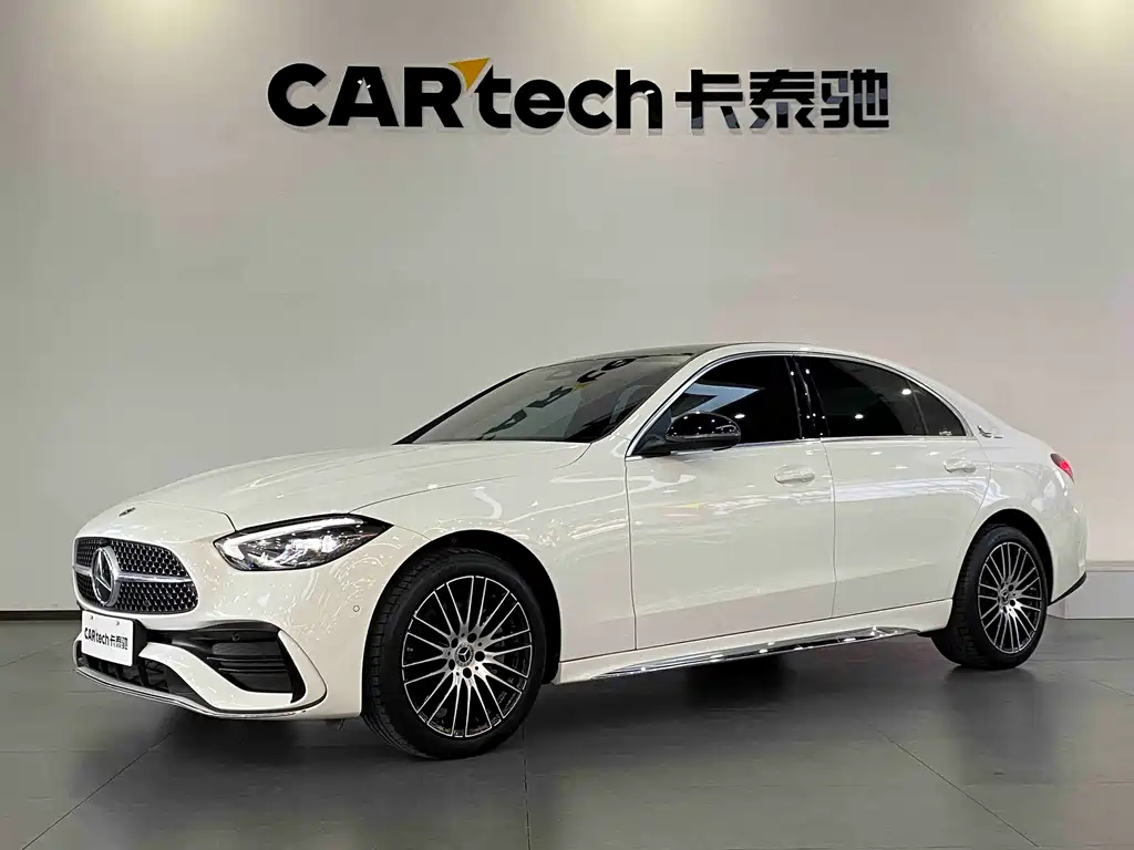 Mercedes-Benz C-Class 2024
