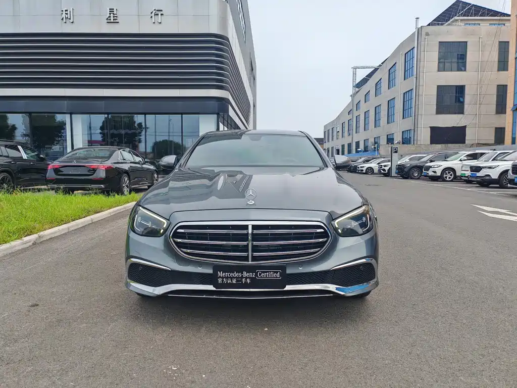 MERCEDES-BENZ  E CLASS