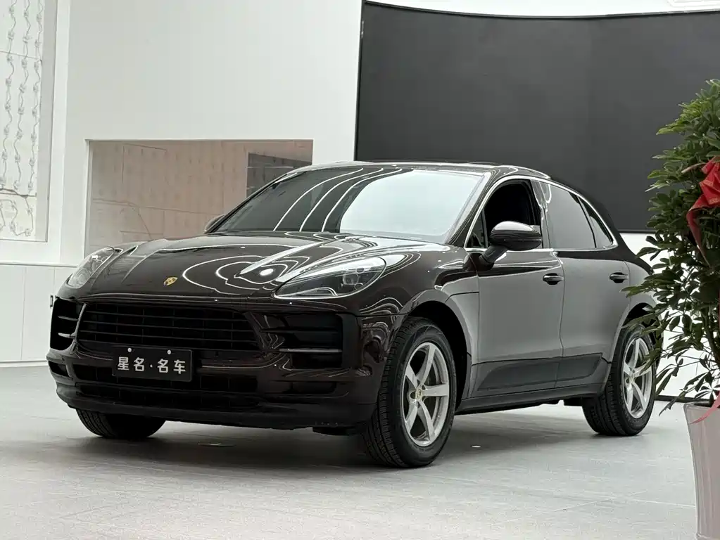 Porsche Macan — миниатюра 9