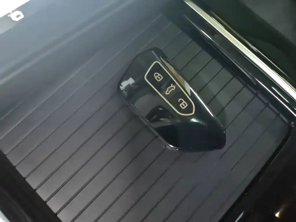 Volkswagen ID.6 Crozz — миниатюра 9