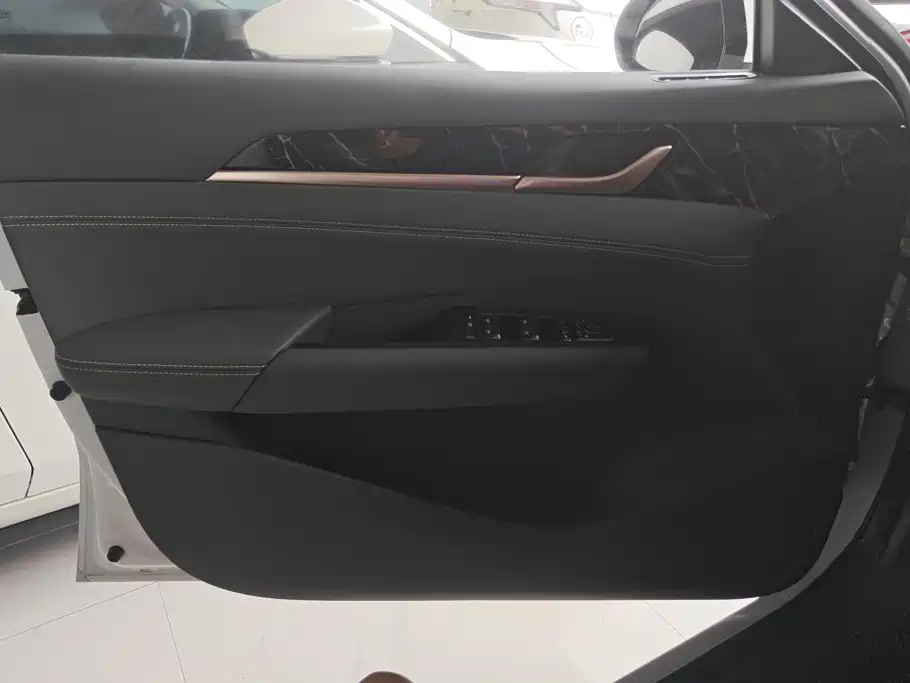 Wuling Xingguang — миниатюра 7