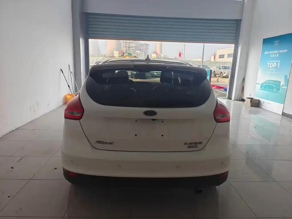 Ford Focus — миниатюра 15