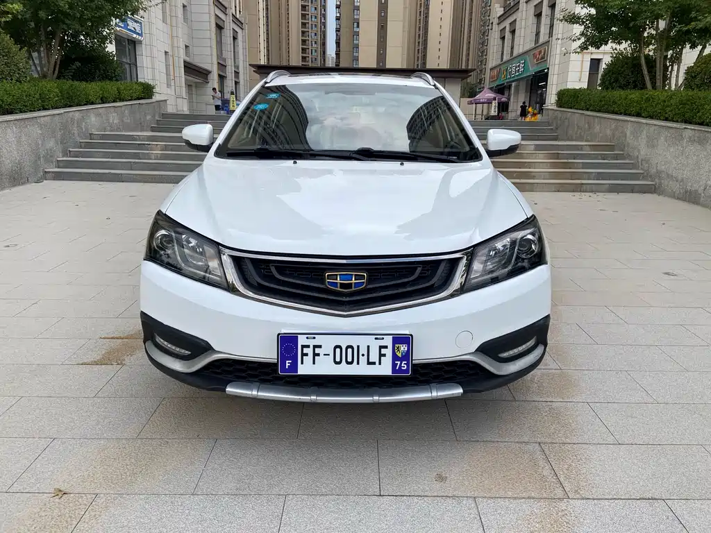 Geely Emgrand — миниатюра 2