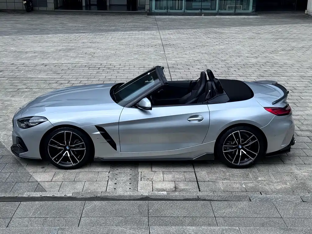 BMW Z4 — миниатюра 7