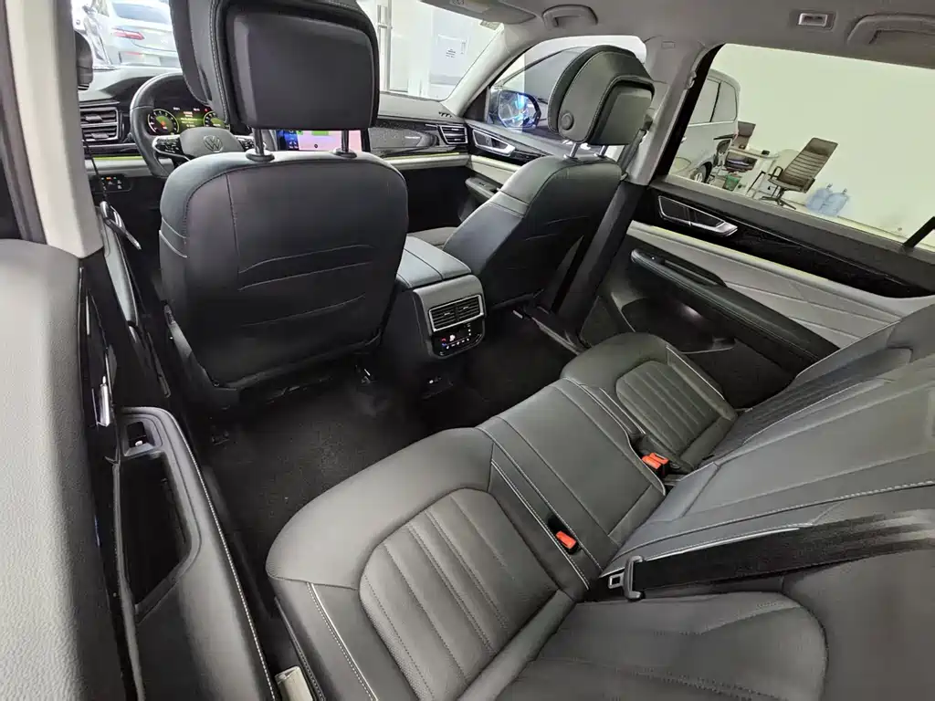 Volkswagen Teramont — миниатюра 19