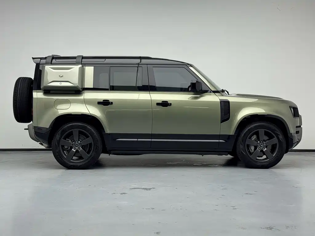 Land Rover Defender — миниатюра 5