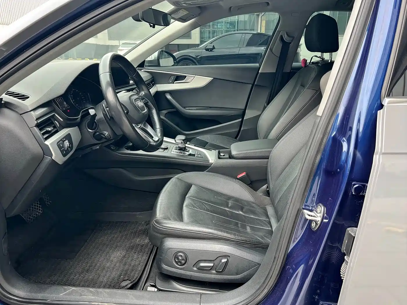 Audi A4 (Import)