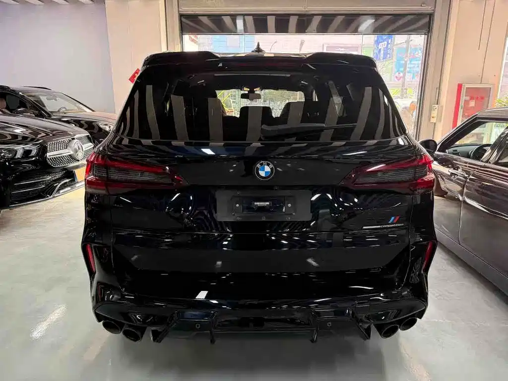 BMW X5 M