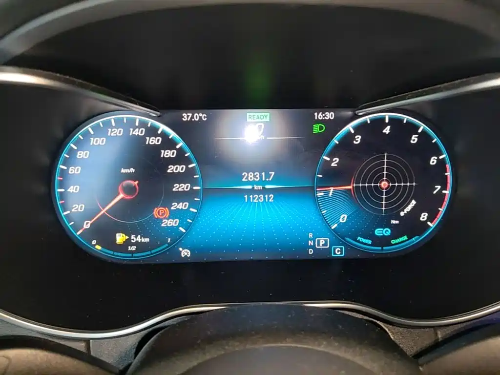 Mercedes-Benz C-Class — миниатюра 12