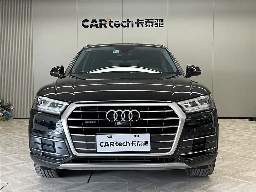 Audi Q5L 2020 45 TFSI Premium