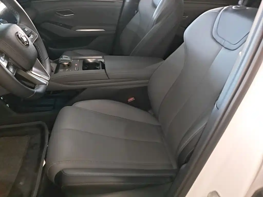 BYD Qin L — миниатюра 15