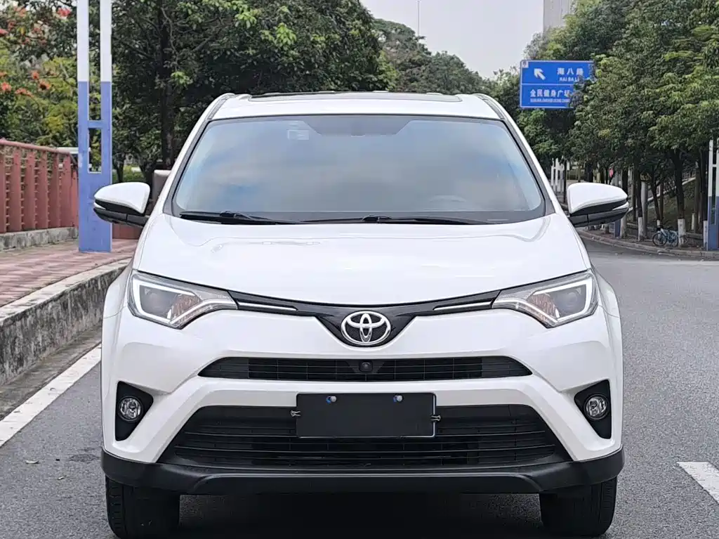 TOYOTA RAV4 RONGFANG