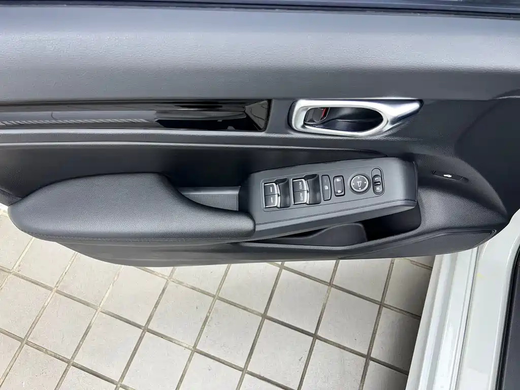 Honda Civic — миниатюра 15