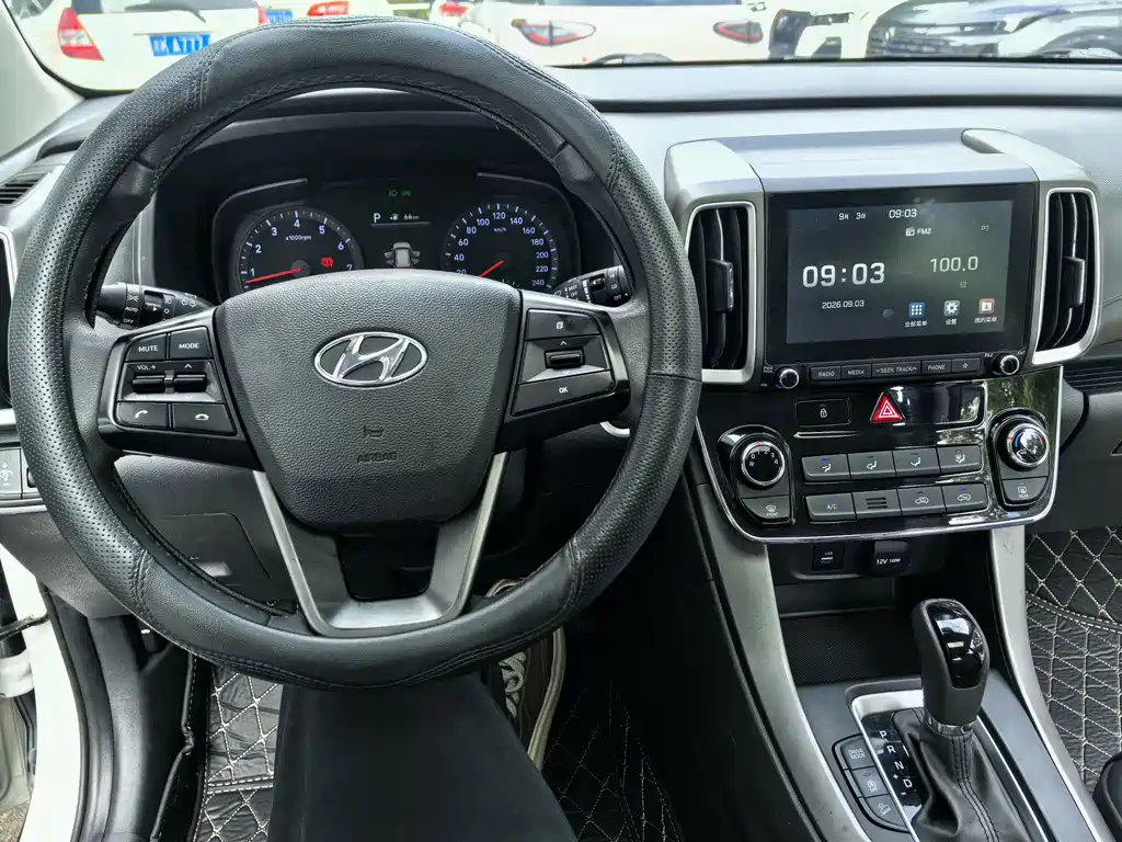 Hyundai ix35 — миниатюра 7