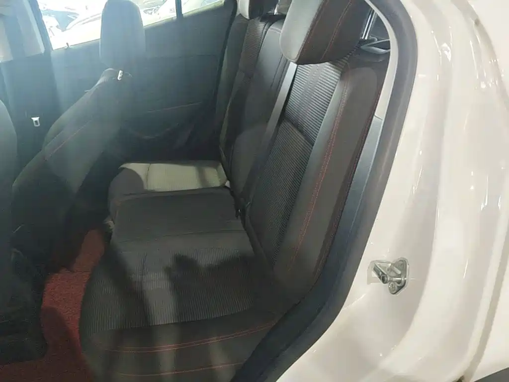 Buick Encore — миниатюра 17