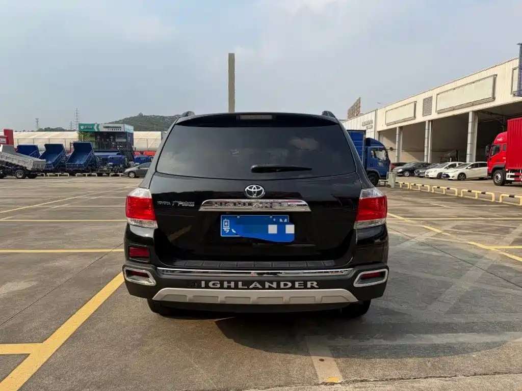 Toyota Highlander — миниатюра 5