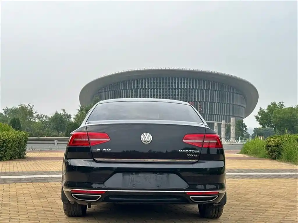 Volkswagen Magotan 2018 330TSI DSG Luxury
